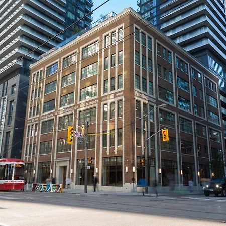 Sutton Place Hotel Toronto Exterior photo
