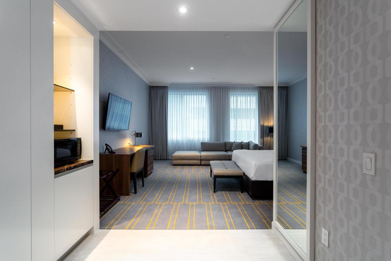 Sutton Place Hotel Toronto Exterior photo